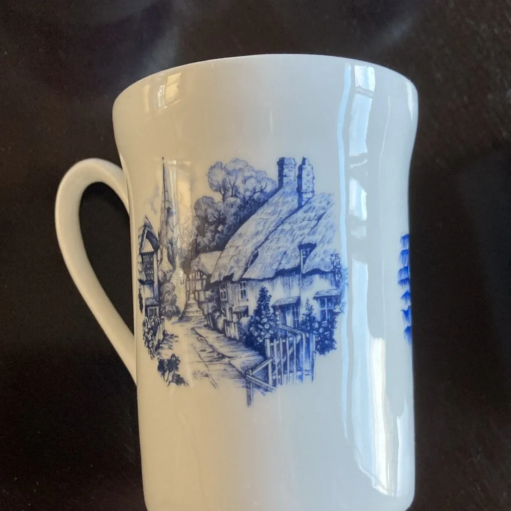 4 Windsor Bone China Coffee/Tea Mugs - Picture 5 of 7